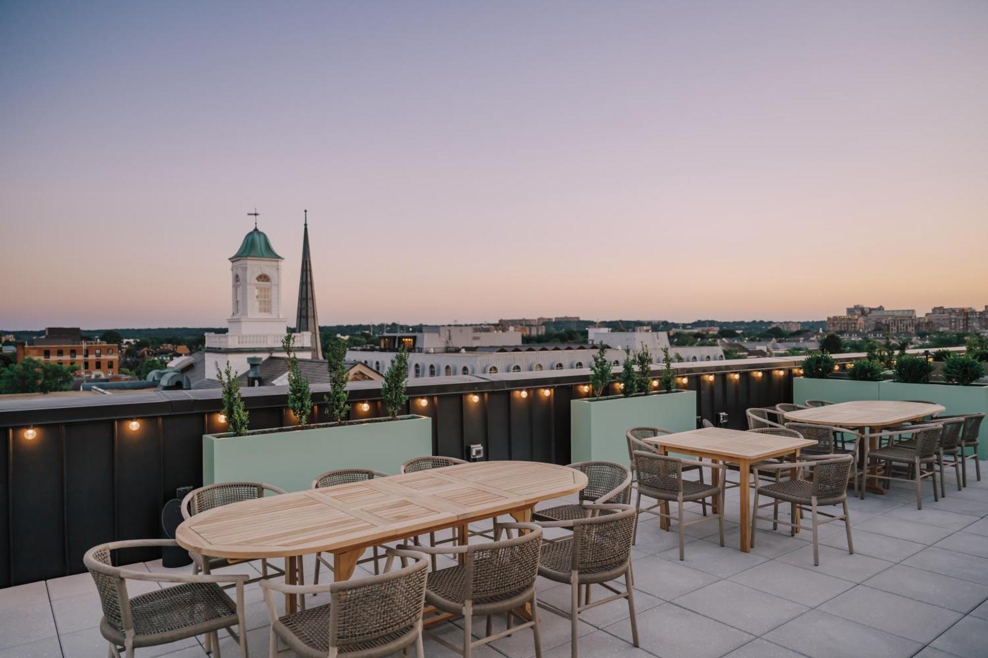 Hotel Heron Old Town Александрия Экстерьер фото